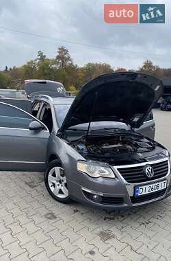 Універсал Volkswagen Passat 2005 в Бучачі