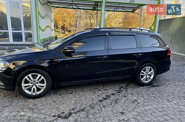 Універсал Volkswagen Passat 2012 в Хмельницькому