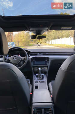 Универсал Volkswagen Passat 2019 в 