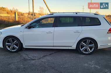 Універсал Volkswagen Passat 2012 в 