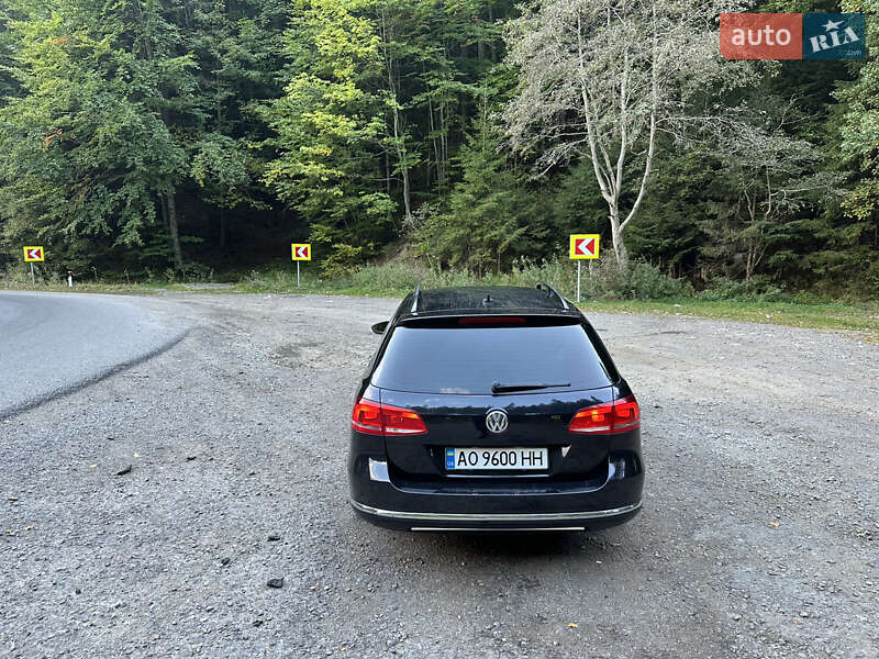 Универсал Volkswagen Passat 2013 в Ужгороде