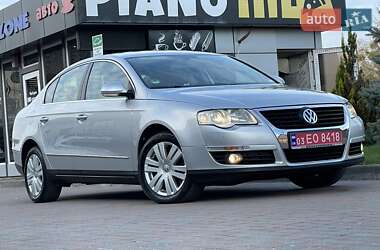 Седан Volkswagen Passat 2006 в Сарнах