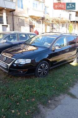 Універсал Volkswagen Passat 2007 в Яворові