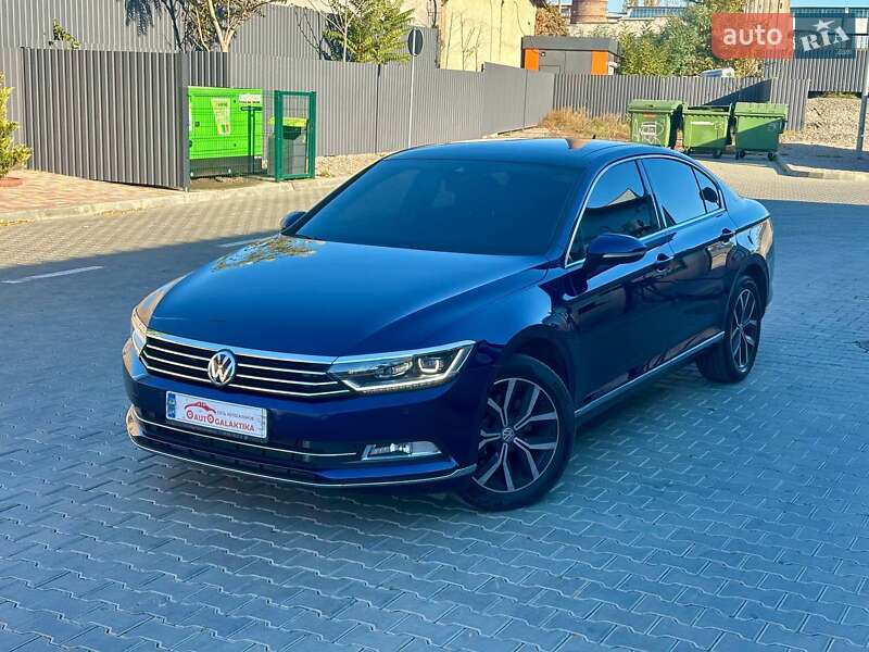 Седан Volkswagen Passat 2018 в Одесі