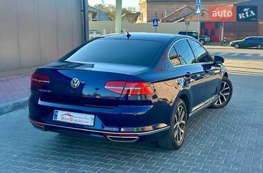 Седан Volkswagen Passat 2018 в Одесі