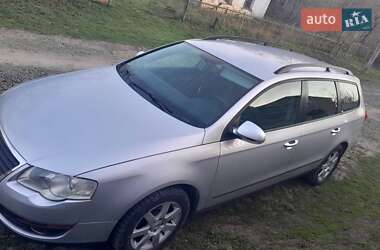 Універсал Volkswagen Passat 2006 в Хмельницькому