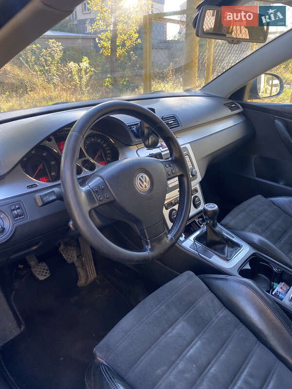 Універсал Volkswagen Passat 2007 в Маневичах