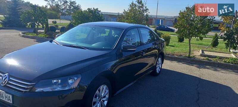 Седан Volkswagen Passat 2014 в Южноукраинске