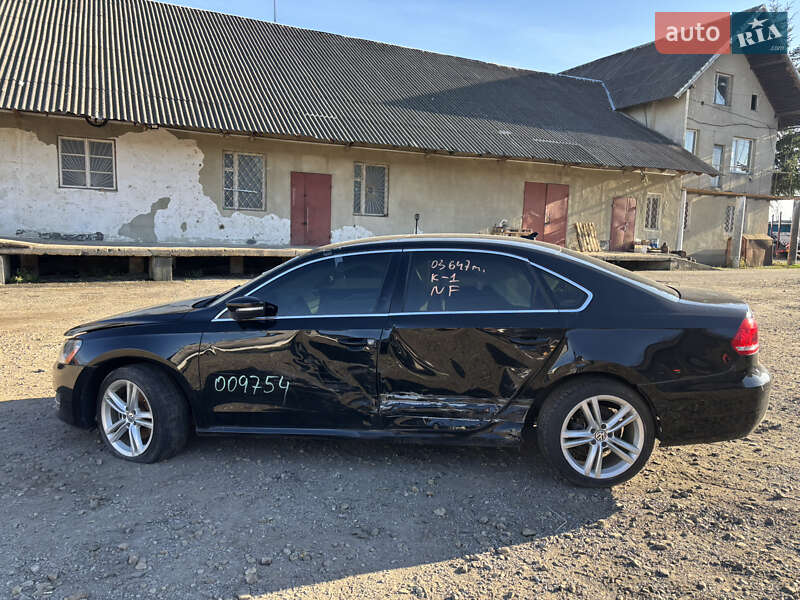 Седан Volkswagen Passat 2013 в Стрые