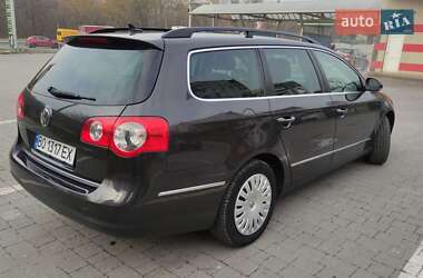 Универсал Volkswagen Passat 2010 в Тернополе