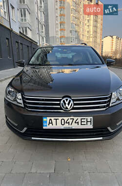 Універсал Volkswagen Passat 2014 в Івано-Франківську