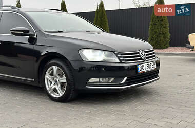 Універсал Volkswagen Passat 2011 в Тернополі