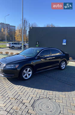 Седан Volkswagen Passat 2012 в Вінниці