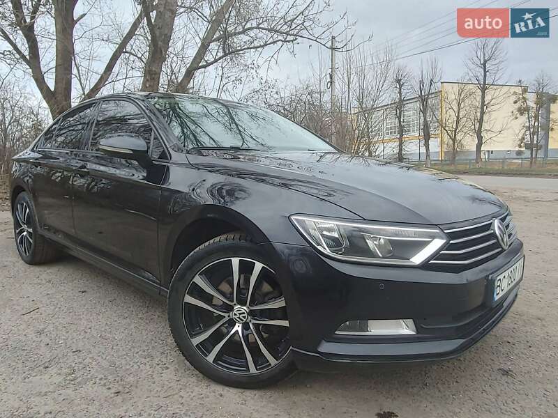 Седан Volkswagen Passat 2016 в Шептицькому