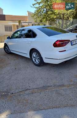 Седан Volkswagen Passat 2016 в 