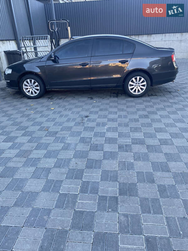Седан Volkswagen Passat 2007 в Городку фото 5 Седан Volkswagen Passat 2007 в Городку
