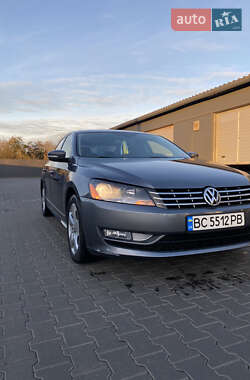 Седан Volkswagen Passat 2013 в Червонограде