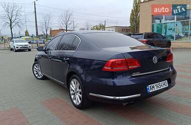 Седан Volkswagen Passat 2011 в Житомире