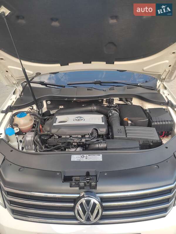 Седан Volkswagen Passat 2012 в Сарате