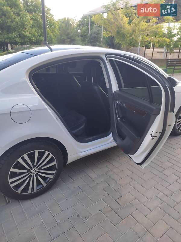 Седан Volkswagen Passat 2012 в Сарате