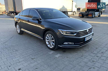 Седан Volkswagen Passat 2018 в Мукачево