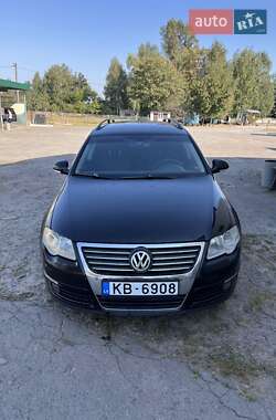 Універсал Volkswagen Passat 2007 в Сарнах