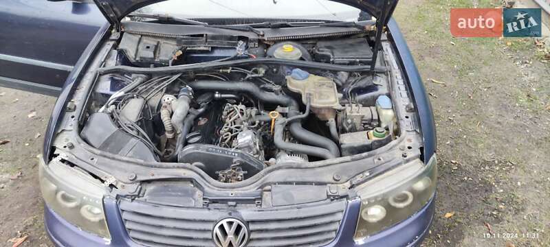 Універсал Volkswagen Passat 2000 в Турійську