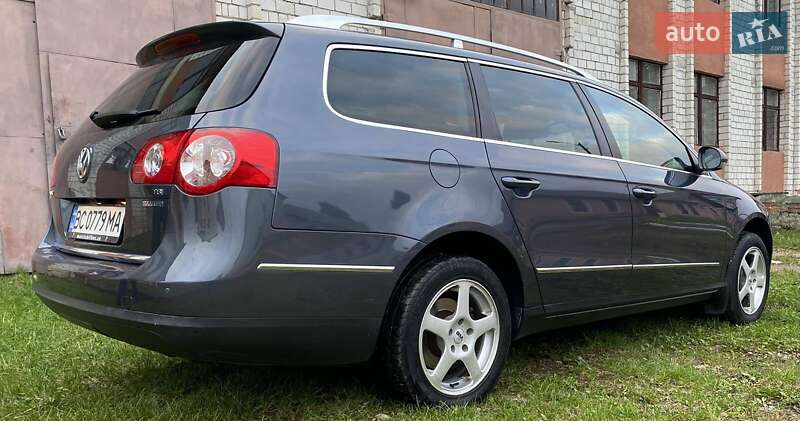 Универсал Volkswagen Passat 2009 в Дрогобыче