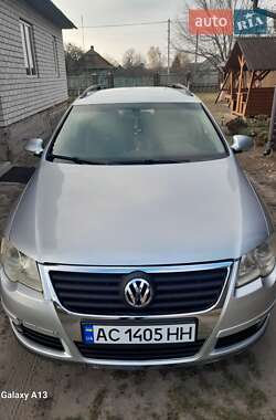 Універсал Volkswagen Passat 2006 в Шацьку