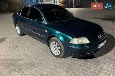 Седан Volkswagen Passat 2002 в Харкові