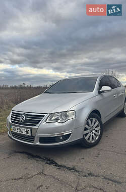 Седан Volkswagen Passat 2008 в 