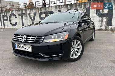 Седан Volkswagen Passat 2013 в Тернополе