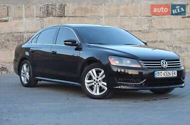 Седан Volkswagen Passat 2013 в Зборові