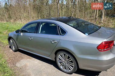 Седан Volkswagen Passat 2014 в Тернополе