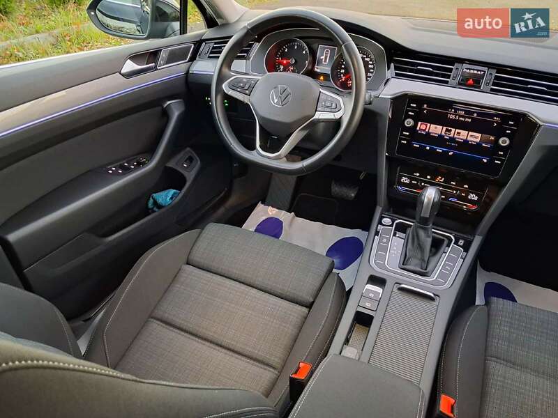Универсал Volkswagen Passat 2020 в Калуше