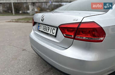 Седан Volkswagen Passat 2013 в Киеве