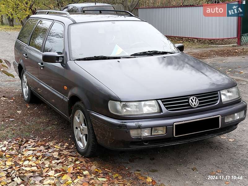 Универсал Volkswagen Passat 1996 в Лубнах