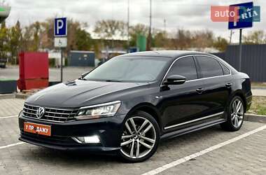 Седан Volkswagen Passat 2017 в Дніпрі