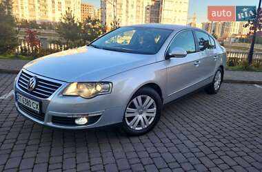 Седан Volkswagen Passat 2008 в Івано-Франківську