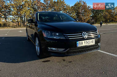 Седан Volkswagen Passat 2013 в Кропивницькому