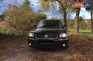 Седан Volkswagen Passat 2004 в Львові