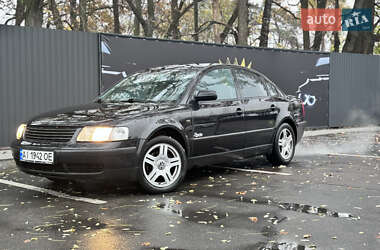 Седан Volkswagen Passat 2000 в Броварах