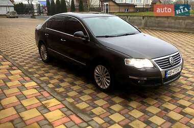 Седан Volkswagen Passat 2008 в Гайсину