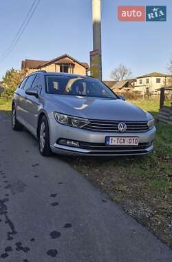 Універсал Volkswagen Passat 2015 в Івано-Франківську