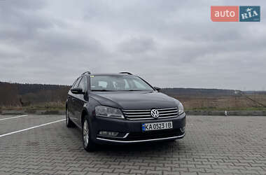 Универсал Volkswagen Passat 2013 в Софиевской Борщаговке