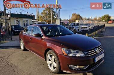 Седан Volkswagen Passat 2012 в Миколаєві