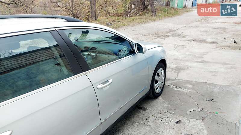Универсал Volkswagen Passat 2005 в Светловодске