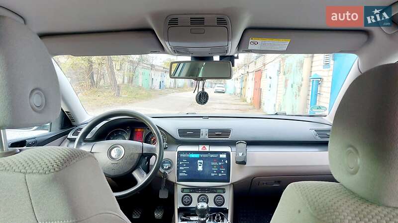 Универсал Volkswagen Passat 2005 в Светловодске