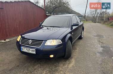 Седан Volkswagen Passat 2003 в Снятине