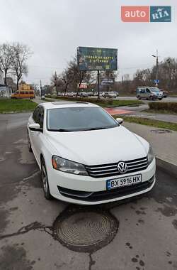 Седан Volkswagen Passat 2012 в Хмельницком